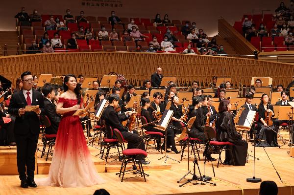 千里江山，以百年國樂致敬七秩榮光！